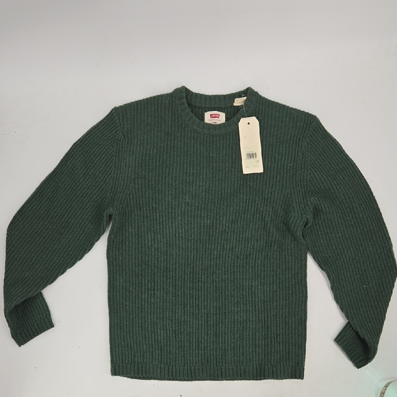 Levi's Other - Levi's Forest Green Crewneck Sweater